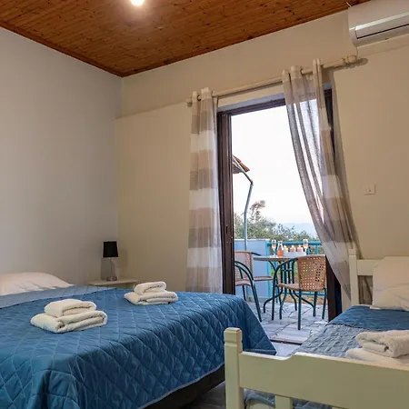 Apartment Secret Summer Havens - Perfectly Secluded Getaways *