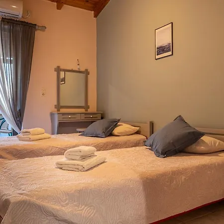 Secret Summer Havens - Perfectly Secluded Getaways *
