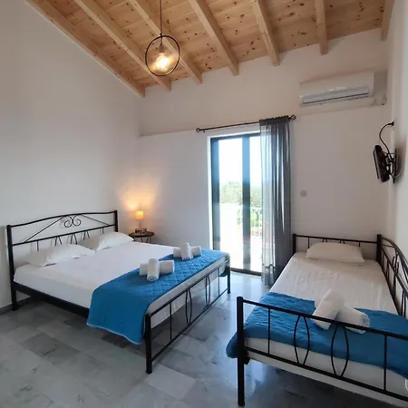 アパート Sunny Summer Retreat - Perfect Location & Bbq Vasilítsion