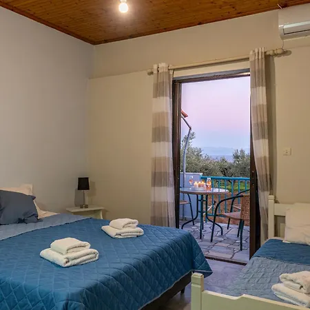 Apartment Secret Summer Havens - Perfectly Secluded Getaways *