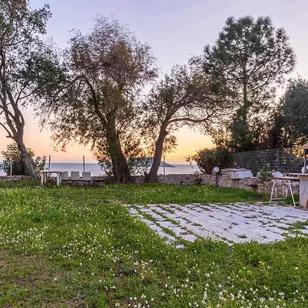 Sunny Summer Retreat - Perfect Location & Bbq * Vasilítsion