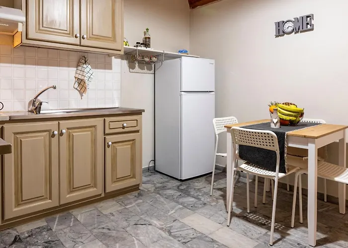 Sunny Summer Retreat - Perfect Location & Bbq Vasilítsion