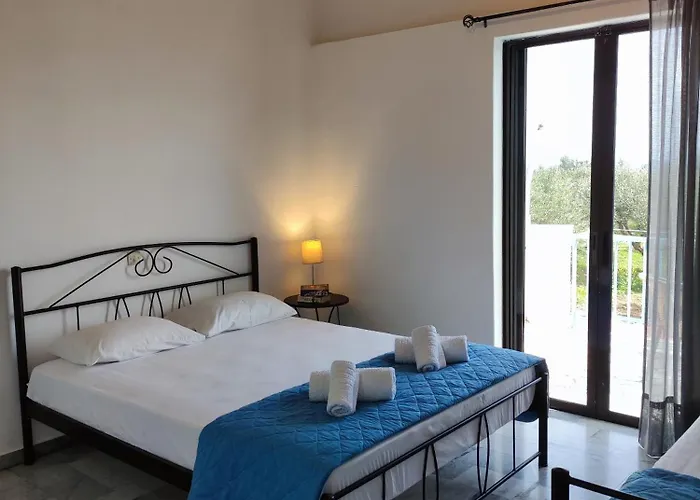 Sunny Summer Retreat - Perfect Location & Bbq Apartament